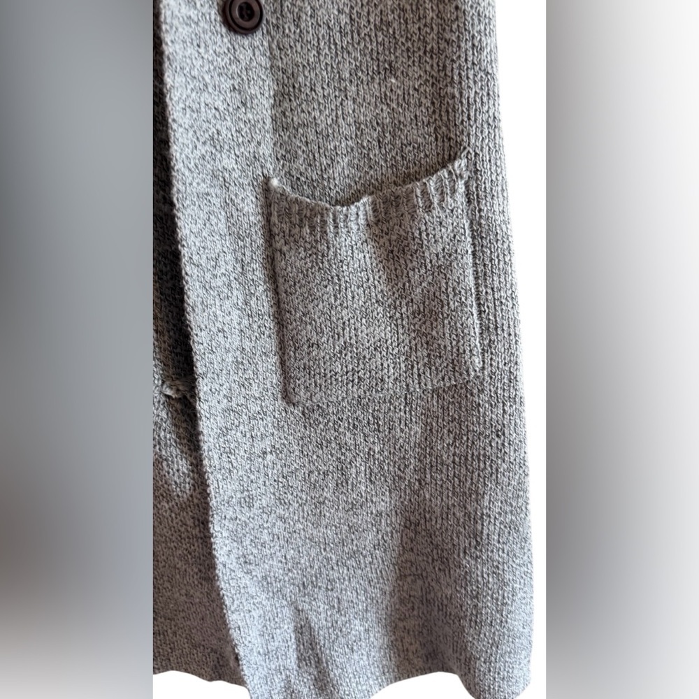 Love Tree Gray Sleeveless Sweater Vest - Picture 3 of 8